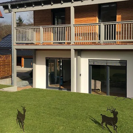 Ferienhaus Chalets Inzell بيت للعطل *